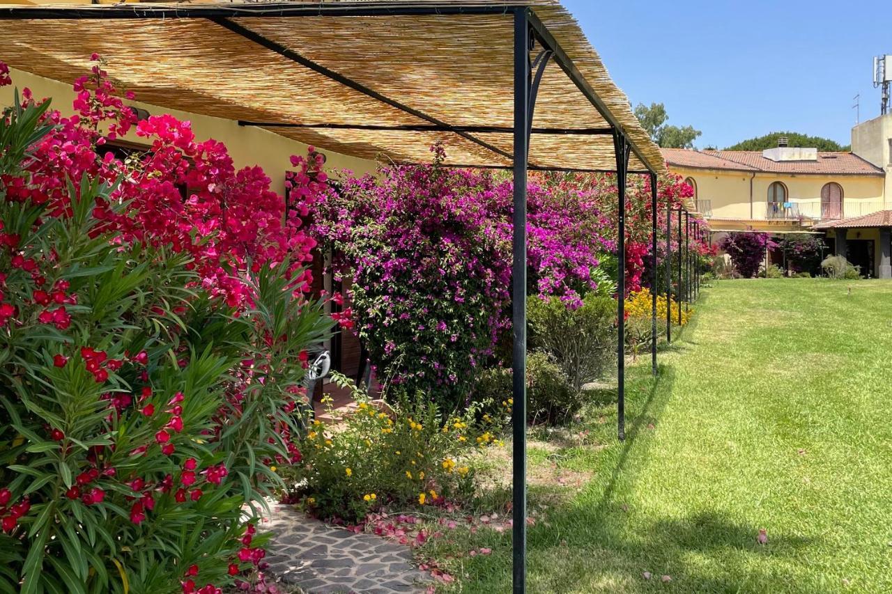 Horse Country Resort Congress & Spa - Hotel Ribot Arborea Εξωτερικό φωτογραφία