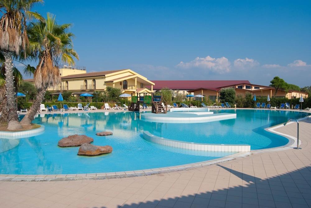 Horse Country Resort Congress & Spa - Hotel Ribot Arborea Εξωτερικό φωτογραφία