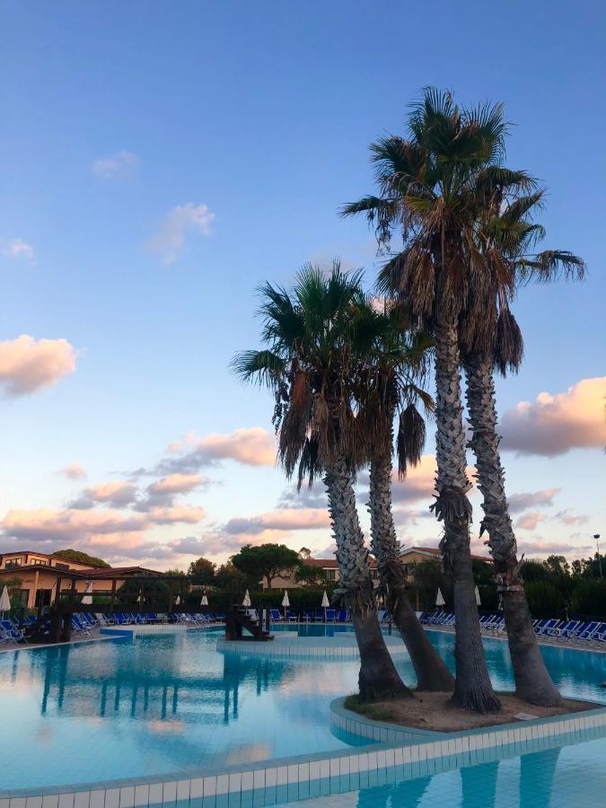Horse Country Resort Congress & Spa - Hotel Ribot Arborea Εξωτερικό φωτογραφία