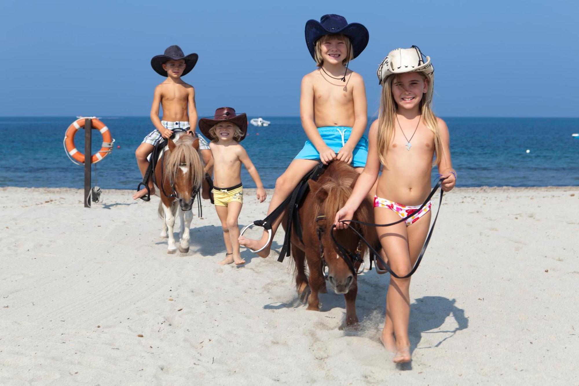 Horse Country Resort Congress & Spa - Hotel Ribot Arborea Εξωτερικό φωτογραφία