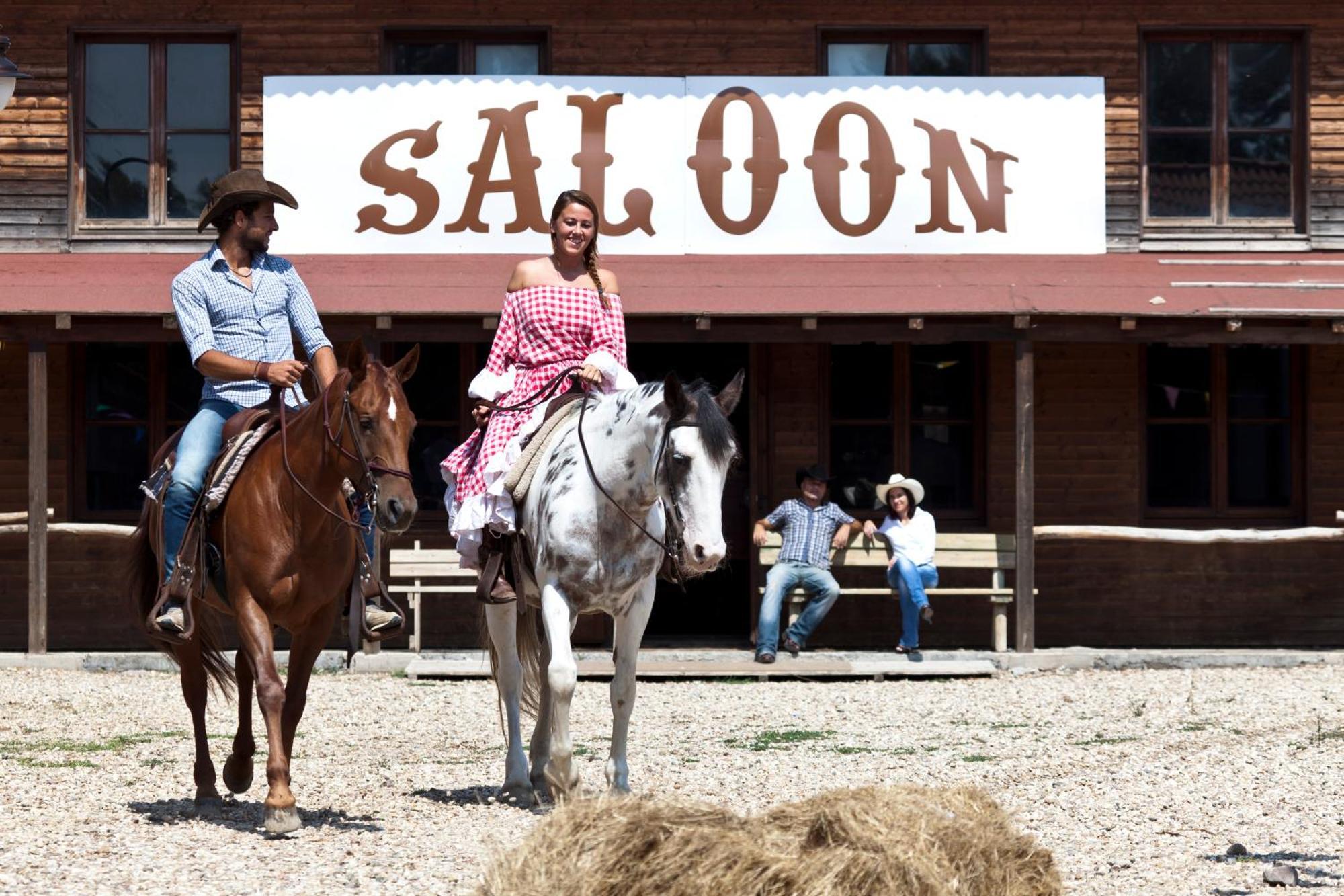 Horse Country Resort Congress & Spa - Hotel Ribot Arborea Εξωτερικό φωτογραφία