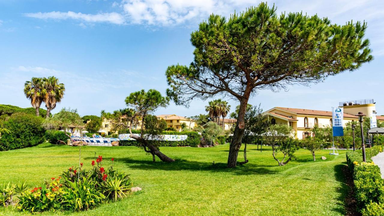Horse Country Resort Congress & Spa - Hotel Ribot Arborea Εξωτερικό φωτογραφία