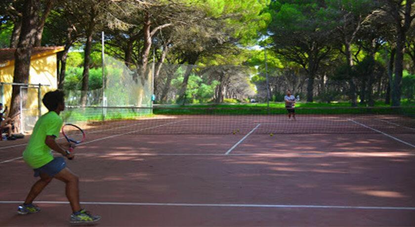 Horse Country Resort Congress & Spa - Hotel Ribot Arborea Εξωτερικό φωτογραφία