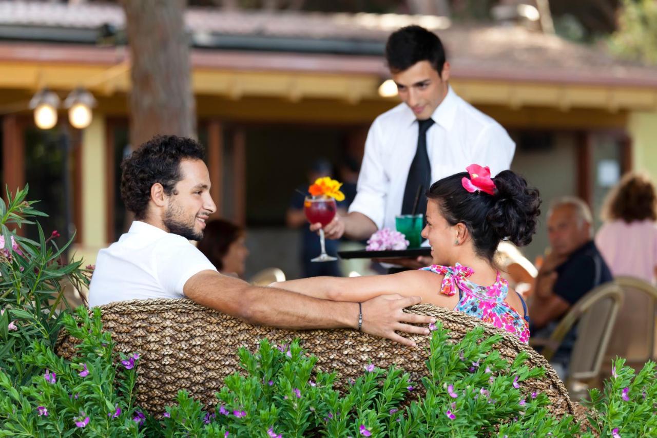 Horse Country Resort Congress & Spa - Hotel Ribot Arborea Εξωτερικό φωτογραφία